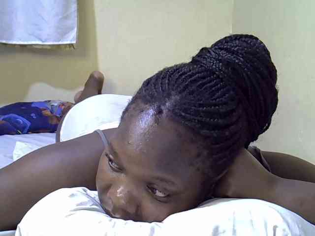 Sweet-Tiffany webcam