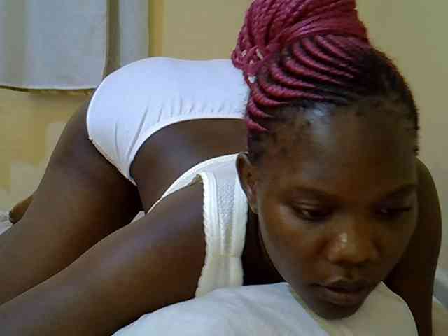 Sweet-Tiffany webcam