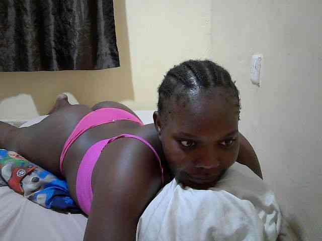 Sweet-Tiffany webcam