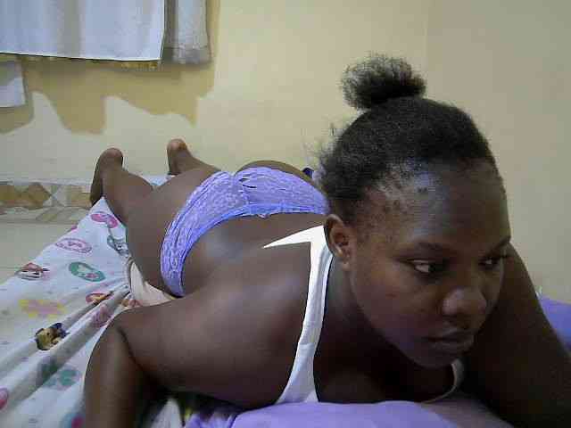 Sweet-Tiffany webcam
