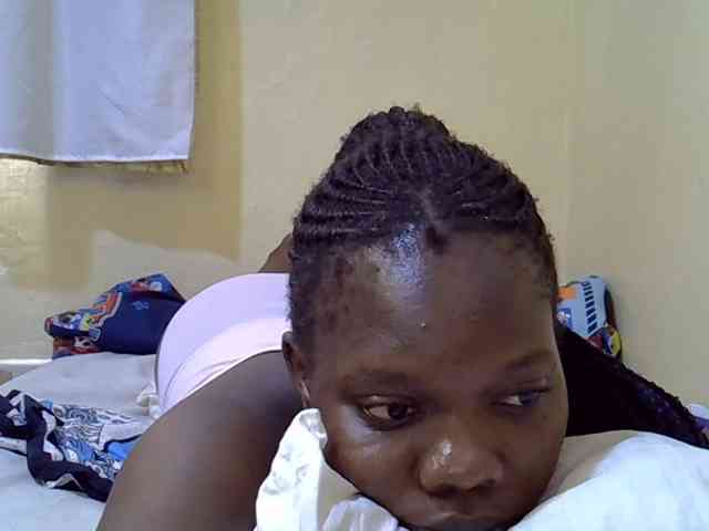 Sweet-Tiffany webcam