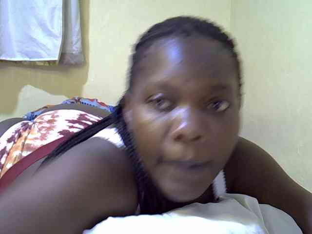 Sweet-Tiffany webcam