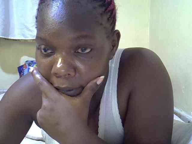 Sweet-Tiffany webcam