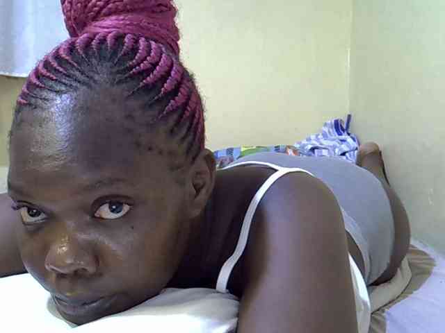 Sweet-Tiffany webcam