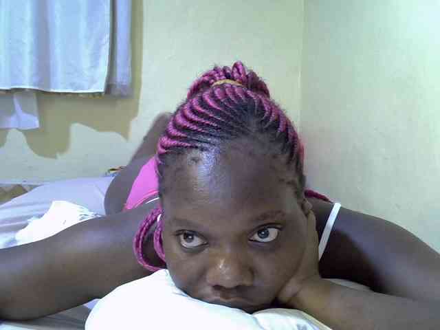 Sweet-Tiffany webcam