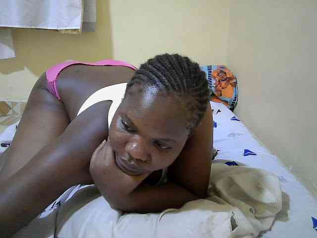 Sweet-Tiffany webcam