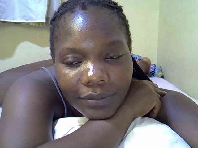 Sweet-Tiffany webcam