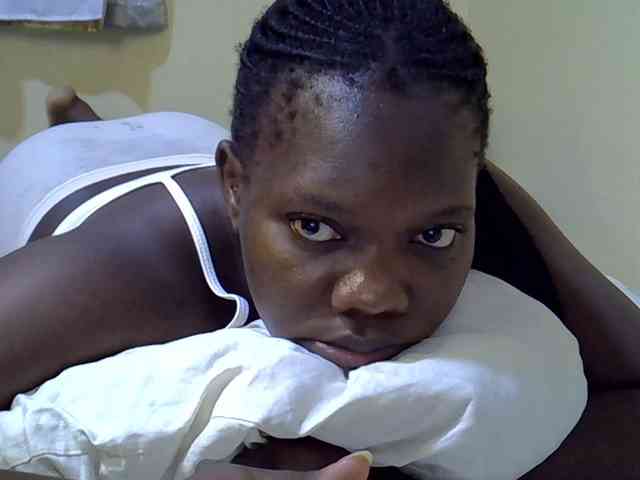 Sweet-Tiffany webcam