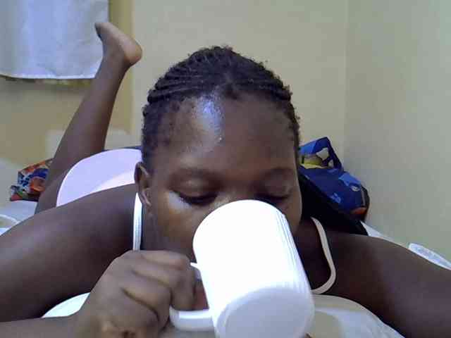 Sweet-Tiffany webcam