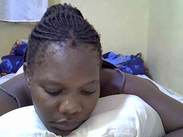 Sweet-Tiffany webcam