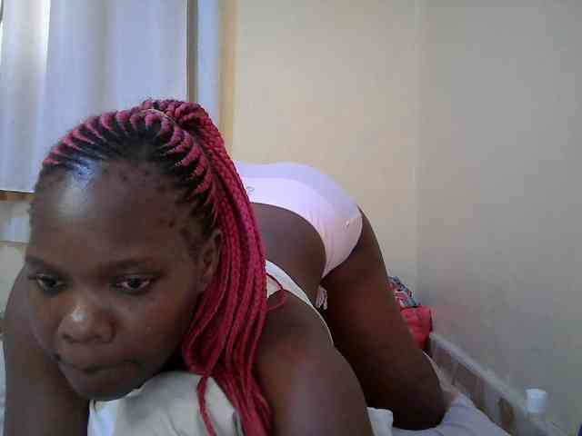 Sweet-Tiffany webcam