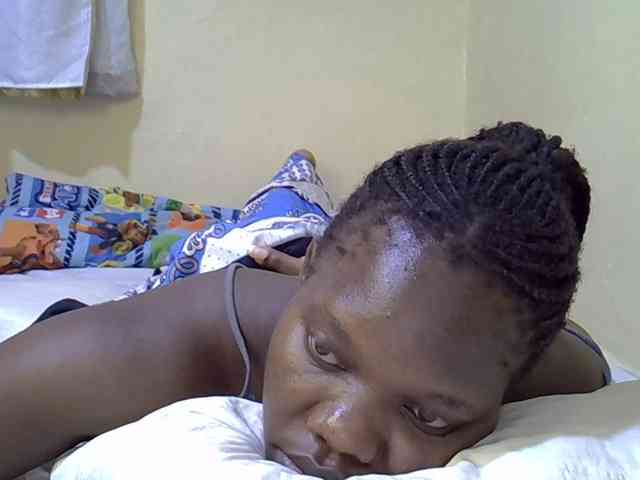 Sweet-Tiffany webcam