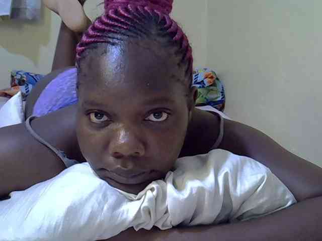 Sweet-Tiffany webcam