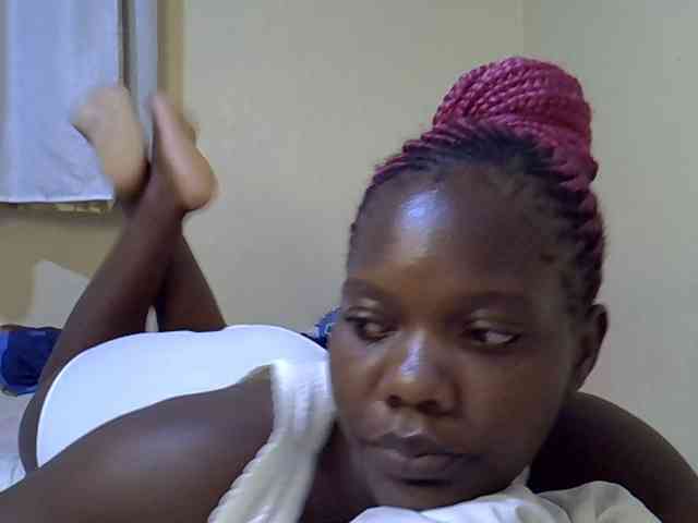 Sweet-Tiffany webcam