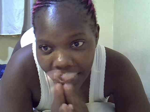 Sweet-Tiffany webcam