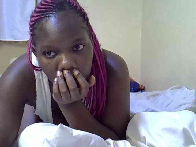 Sweet-Tiffany webcam