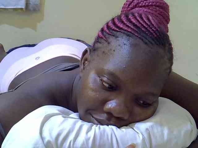 Sweet-Tiffany webcam