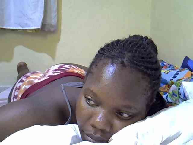 Sweet-Tiffany webcam