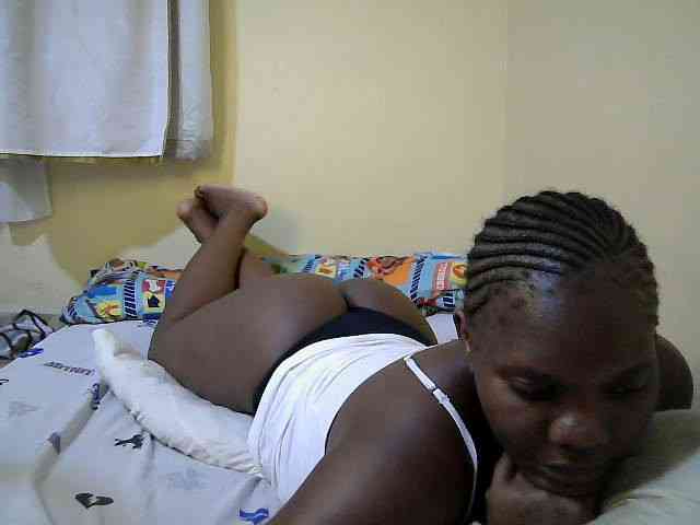 Sweet-Tiffany webcam
