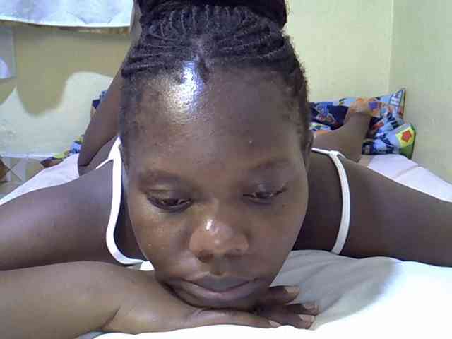 Sweet-Tiffany webcam