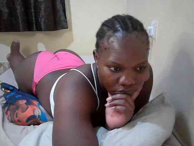 Sweet-Tiffany webcam