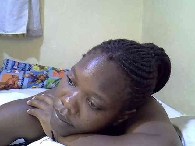 Sweet-Tiffany webcam