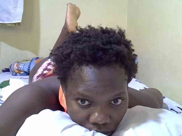 Sweet-Tiffany webcam