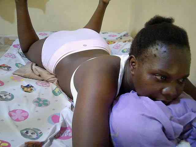 Sweet-Tiffany webcam
