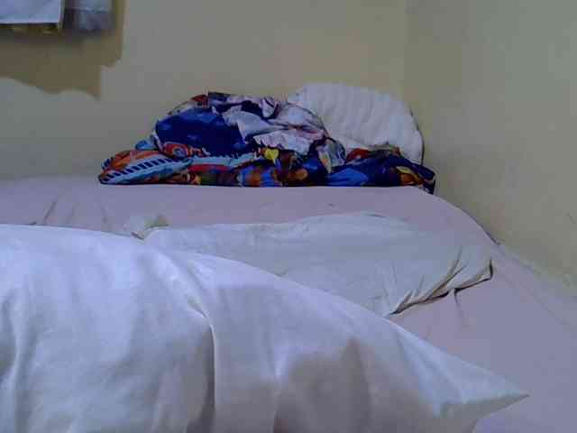 Sweet-Tiffany webcam