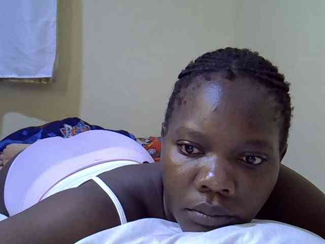 Sweet-Tiffany webcam