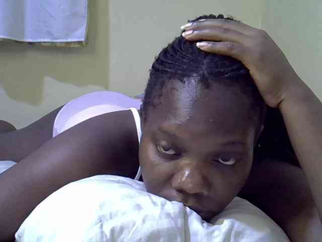 Sweet-Tiffany webcam
