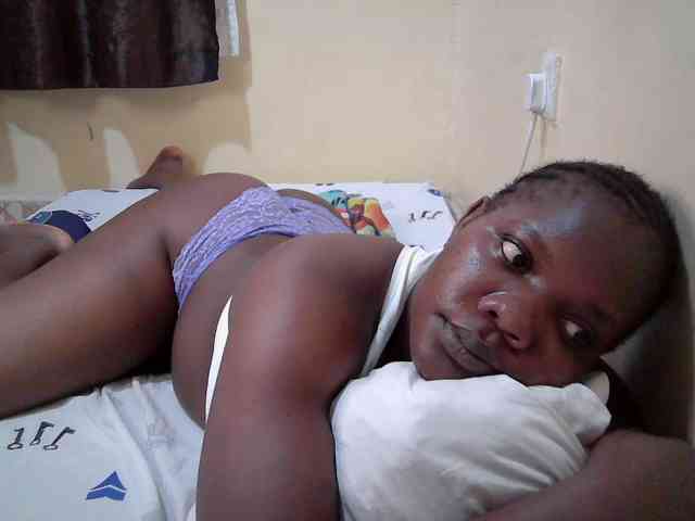 Sweet-Tiffany webcam