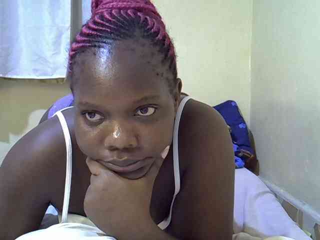 Sweet-Tiffany webcam