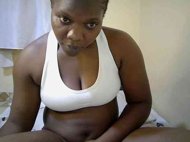 Sweet-Tiffany webcam