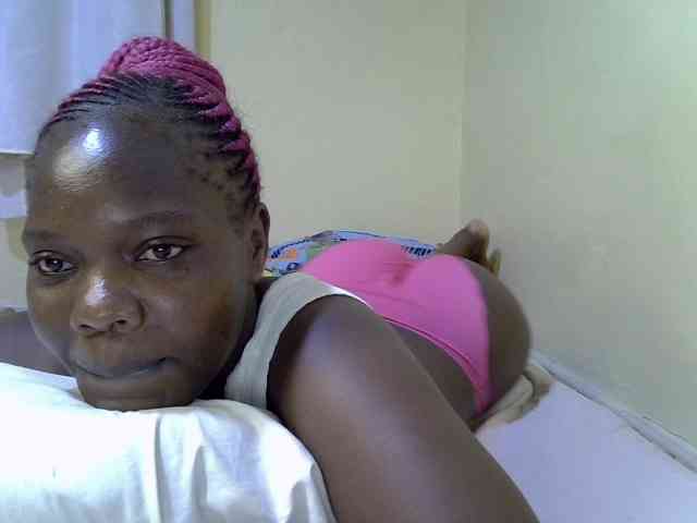 Sweet-Tiffany webcam