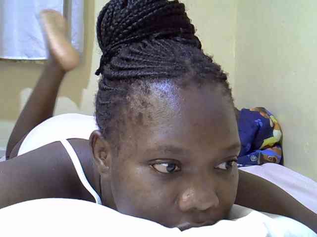 Sweet-Tiffany webcam