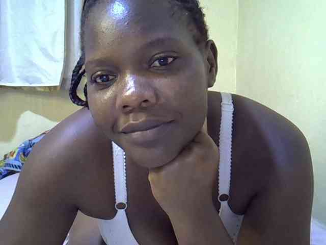 Sweet-Tiffany webcam