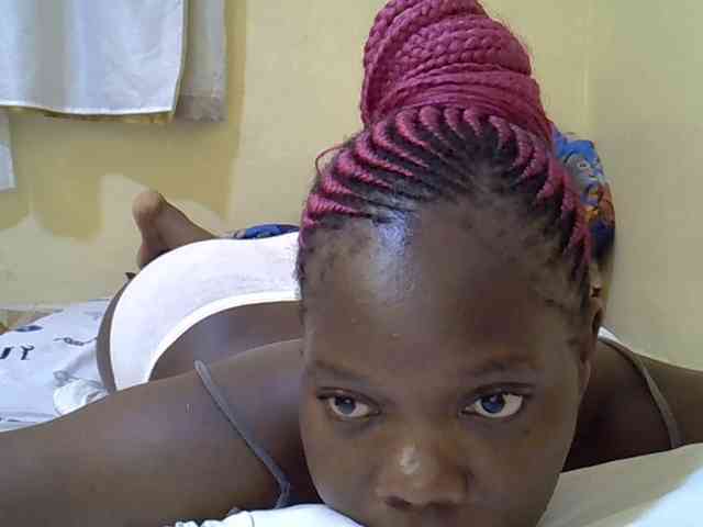 Sweet-Tiffany webcam