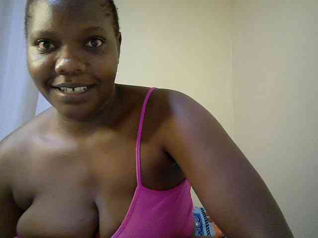Sweet-Tiffany webcam