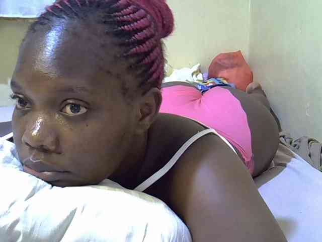Sweet-Tiffany webcam