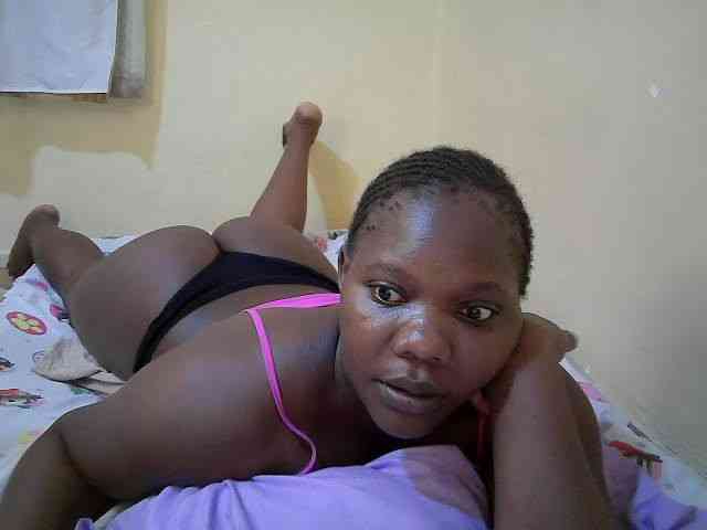 Sweet-Tiffany webcam