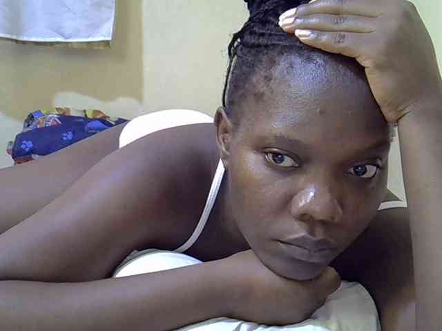 Sweet-Tiffany webcam