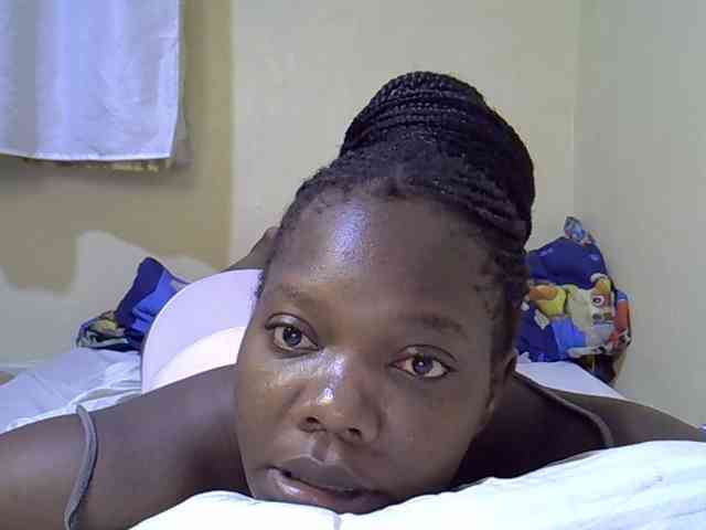 Sweet-Tiffany webcam