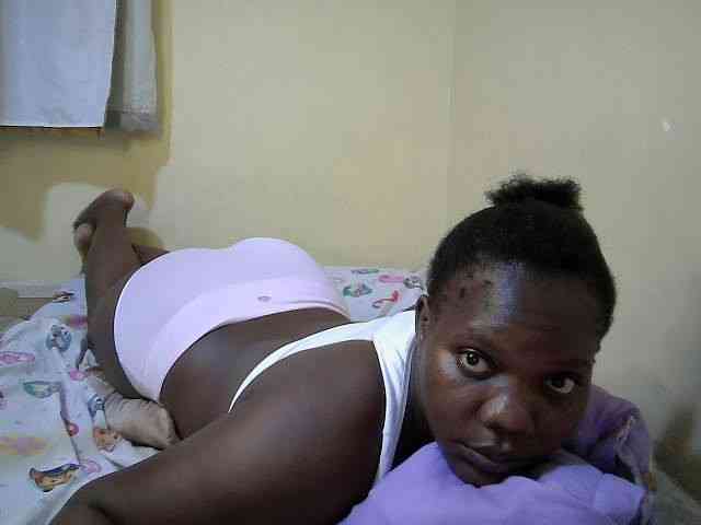 Sweet-Tiffany webcam