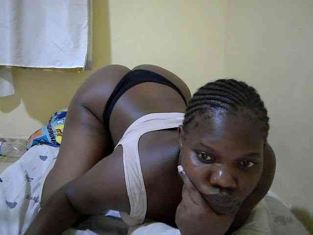 Sweet-Tiffany webcam