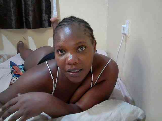 Model: Sweet-Tiffany