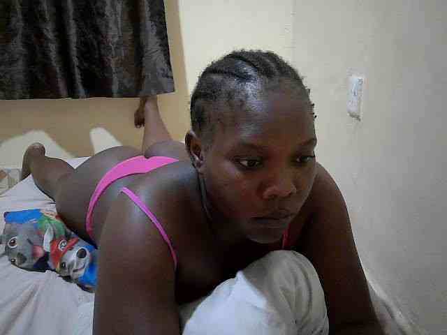 Sweet-Tiffany webcam