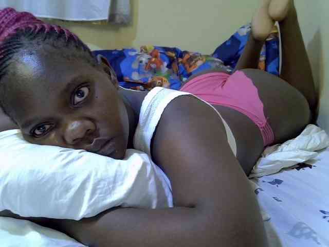 Sweet-Tiffany webcam