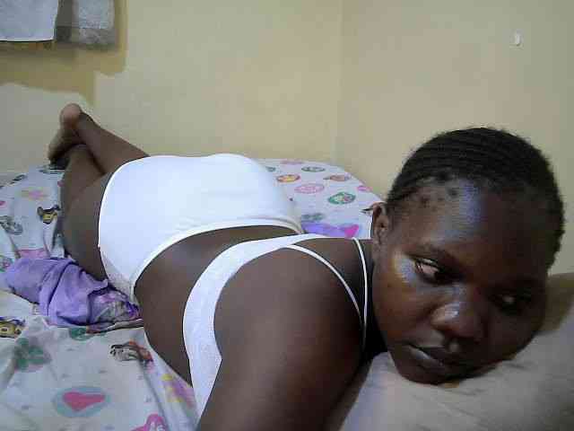 Sweet-Tiffany webcam