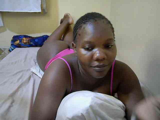 Sweet-Tiffany webcam